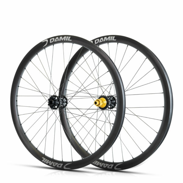 pair of carbon35 carbon wheels for mullet and e-bikes